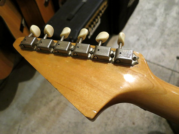 fender1969swinger (35).jpg